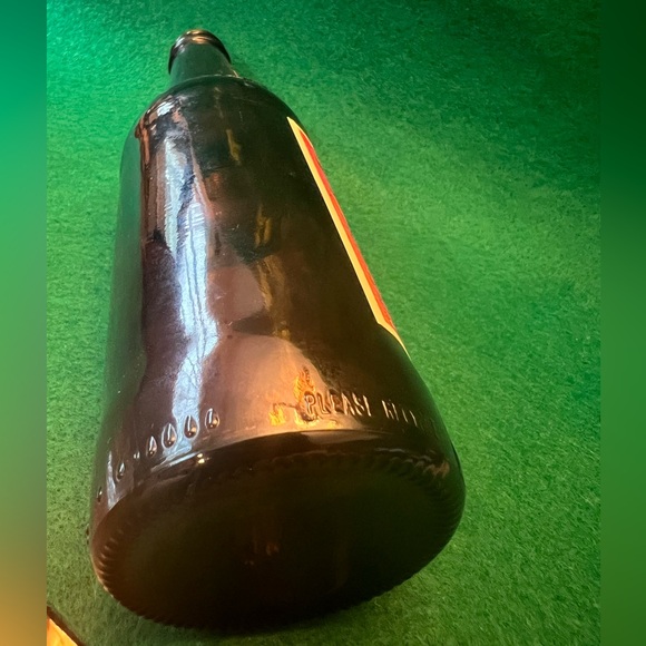 Budweiser collector Upside Down Label Long neck Bottle - Picture 13 of 15